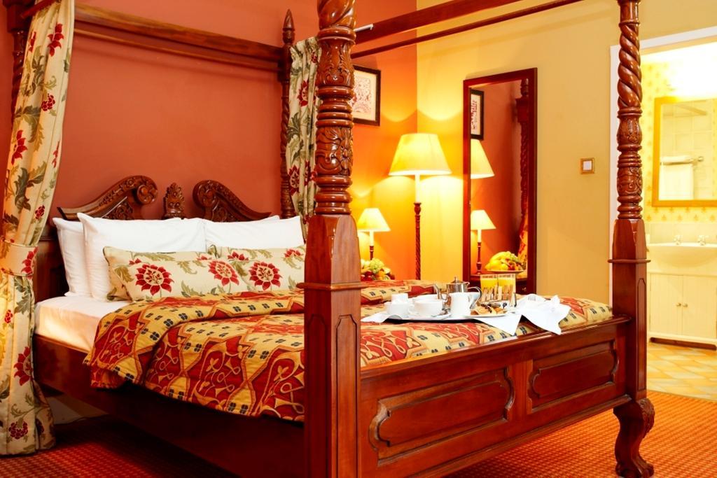 Hotel Brownsover Hall 3*