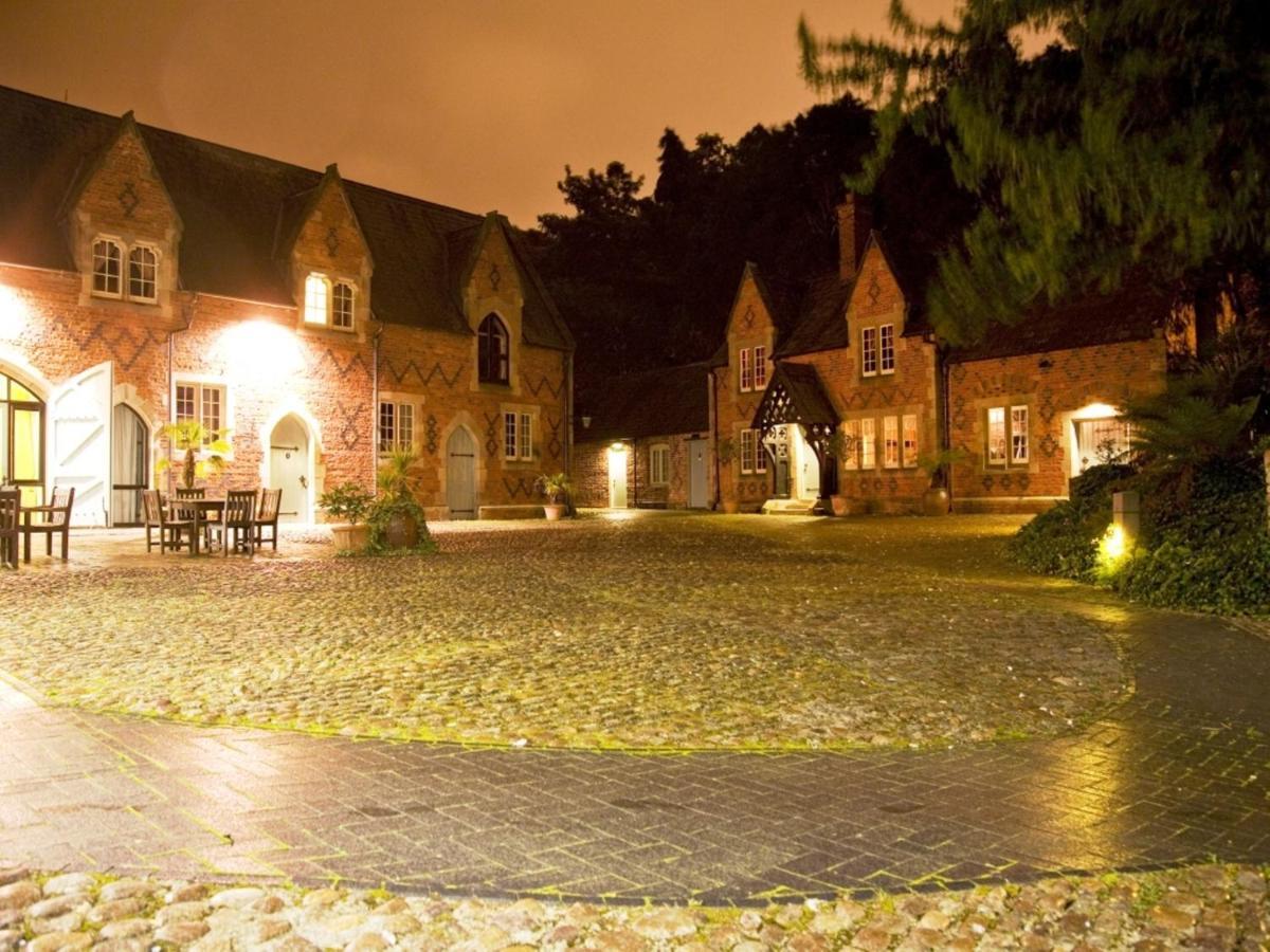Hotel Brownsover Hall 3*